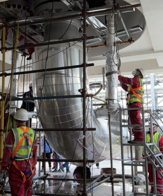 化機公司圓滿完成新宜化工變換爐大修任務(圖4) 化機公司圓滿完成新宜化工變換爐大修任務(圖4)