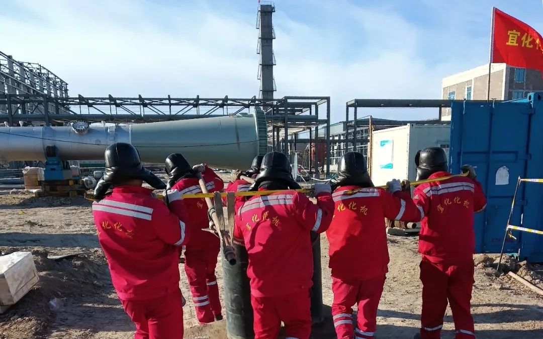 迎寒風戰冰雪,化機公司鏖戰綠色甲醇項目建設一線(圖3) 圖片