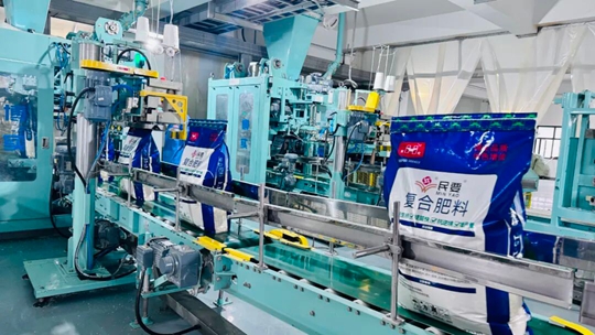 宜化酵母復合肥成功下線！增值復合肥再添“新成員”(圖1)